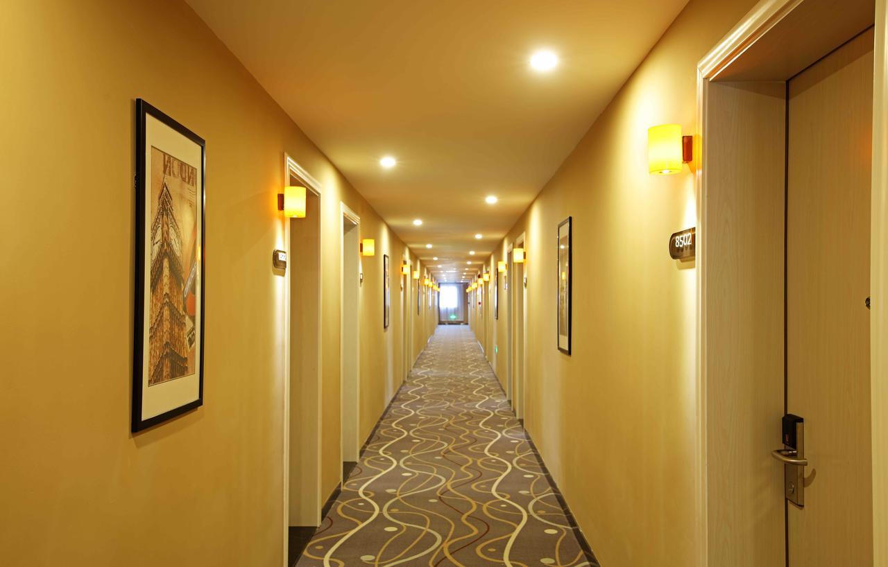7Days Premium Beijing Gulou Hotel Exterior photo